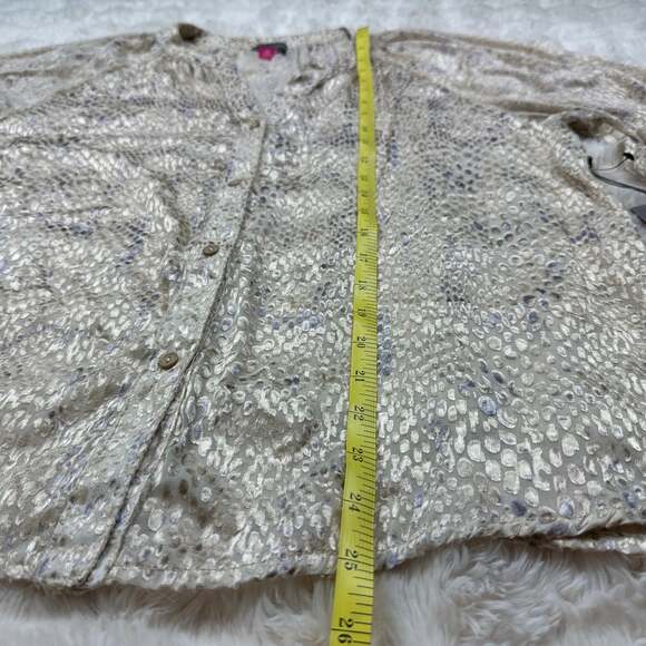 Rare NWT Vince Camuto Cream Raglan Sleeve Blouse Medium - Picture 5 of 9